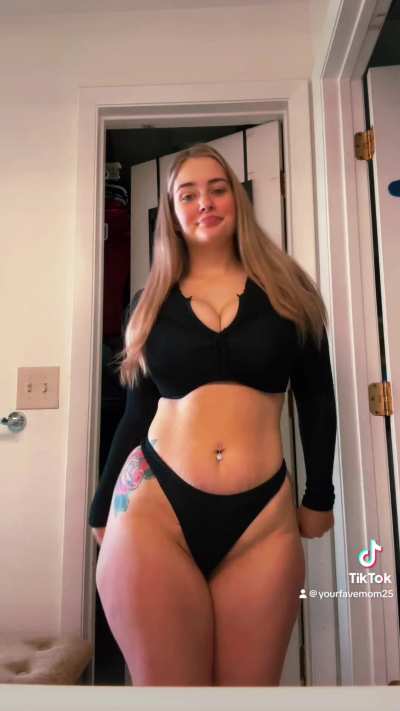 @yourfavemom25