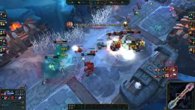 Malphite gets a beautiful 5 man ult in ARAM