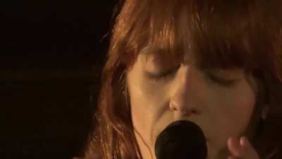 Florence Welch performing &lsquo;When in Disgrace with Fortune and Men&rsquo;s Eyes (Sonnet 29)&rsquo;