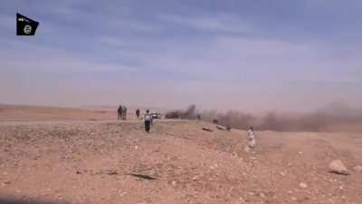 [NSFL] Video released by the Islamic State of Iraq and al-Shām titled Messages from the Land of Epic Battles #9 [Iraq] (October, 2013) &ndash; The Akashat Ambush