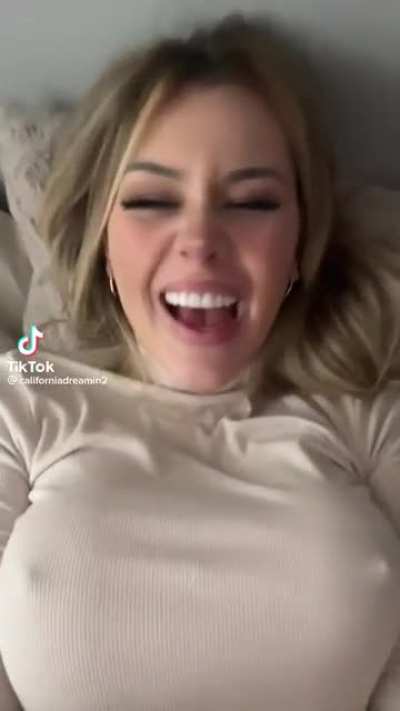 Nice nips (missmercedesblanche)