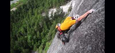 Rock climber&rsquo;s life flashes before his eyes