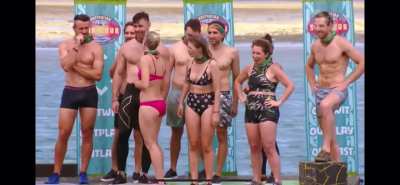 &ldquo;SHE TWERKED ON HER FACE&rdquo; 0:40 Throwback to Survivor Australia&rsquo;s Abbey Holmes pinning Phoebe down with large butt in her face and twerking for added humiliation, she was a rugby player and the other a lawyer