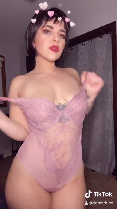 Upvote if you’d fuck me