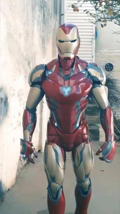 Mark 85 "endgame" 3Dprint cosplay in action.