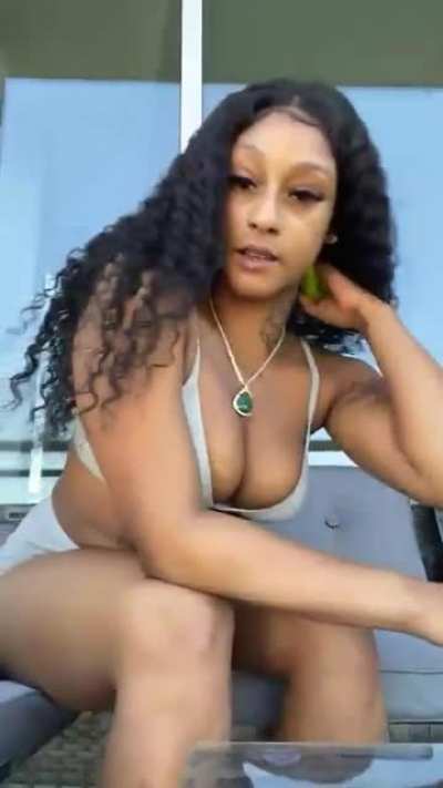 I like her