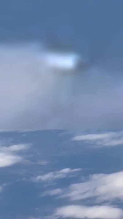 Caught this "tic tac" looking object near Nellis