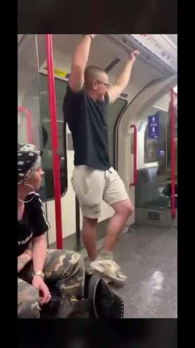racism on subway leads to a physical altercation
