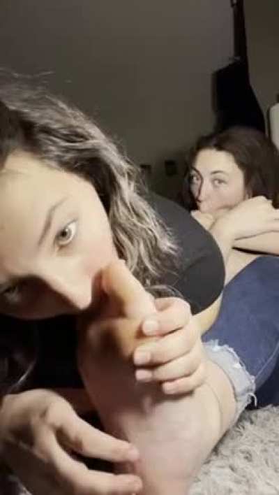 Demfeetgirls