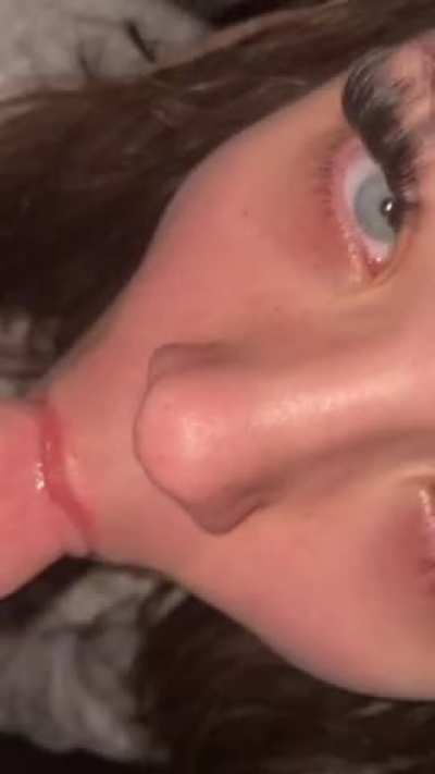 like this if you&rsquo;d let me suck your cock ‼️