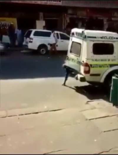 HMRB while me &amp;amp; my friend climb out this van real quick