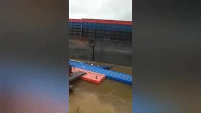 Coal barge drifts into a small wharf and hits some fishing boats, sinking 4 of them - November 24, 2020