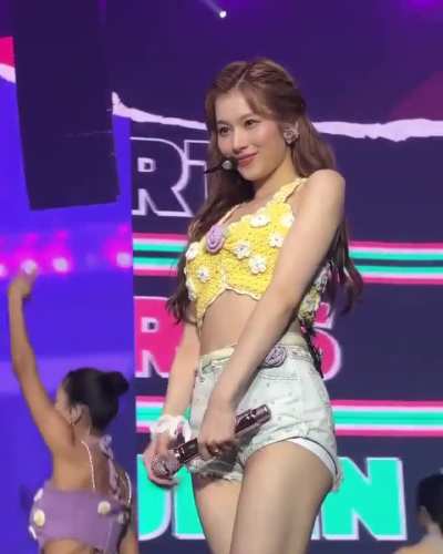 TWICE-Sana