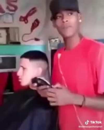 Algu&eacute;m sabe o nome do anime?