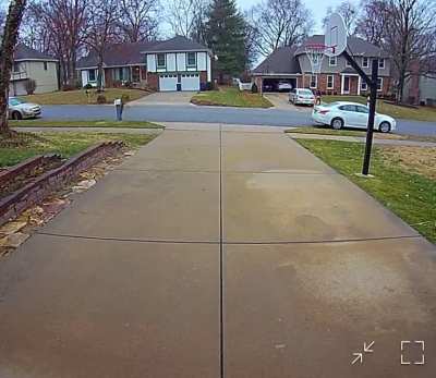 Woman claims she can&rsquo;t get out of the driveway, because there&rsquo;s a car parked on the other side of the road