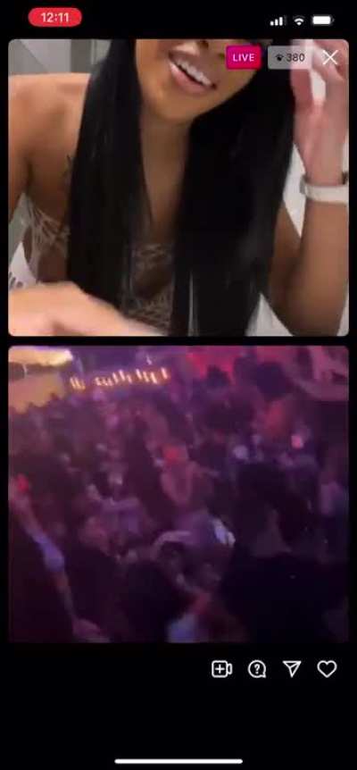 Yall no cap, she had a pussy slip in a live before this but when I went to go stop the recording. I notice my shit wasn&rsquo;t recording 🤦🏾&zwj;♂️🤦🏾&zwj;♂️🤦🏾&zwj;♂️🤦🏾&zwj;♂️..