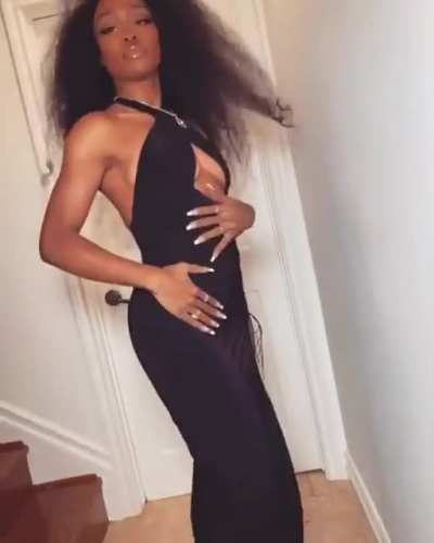 BODYYYYY 😍