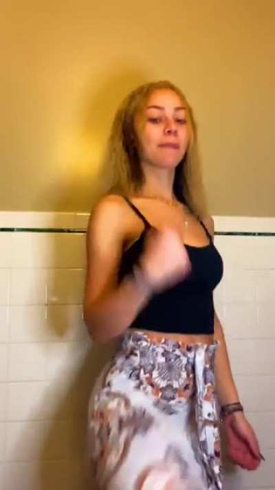 Throwing ass in a skirt
