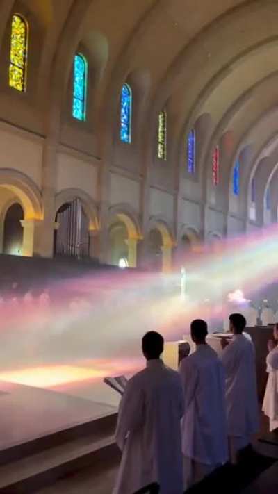 The exact moment the evening light from the rose window directly hit the high altar during the chanting of the Magnificat for Michaelmas Vespers @st.michaelsabbey
