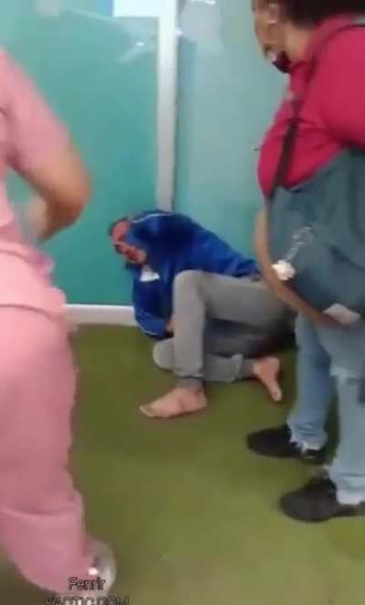 Crowd attacks man for stealing&hellip;