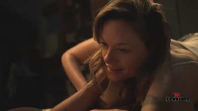 Monica Raymund &amp;amp; Tonya Glanz (Hightown - s02e04 - Scene #3)