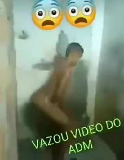 Sempre o adm