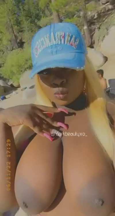 I was so nervous but got so much attention at the beach 😋🥰