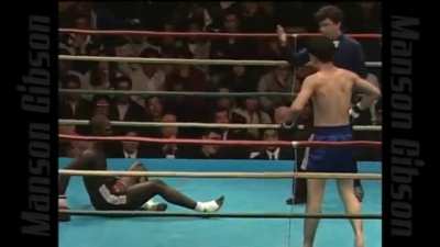 Manson ”The Black Bruce lee” Gibson’s nonstop spinning attacks