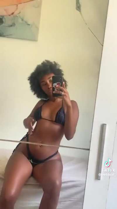 So hot that hurts 🥵😩