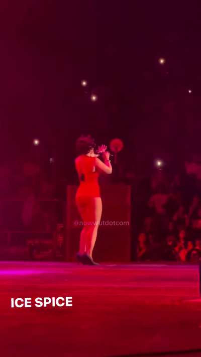 fat plump juicy cheeks out on stage