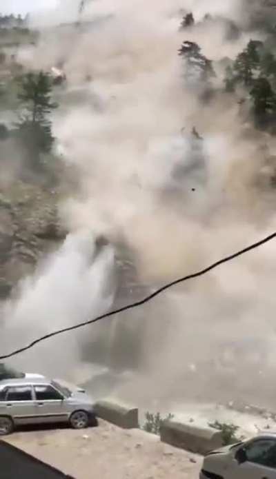 Rockslide in Kinnaur, Himachal Pradesh