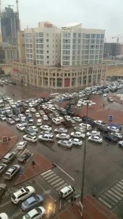 What happens if you don&rsquo;t wait for an intersection to clear