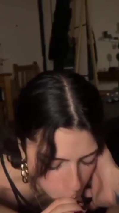 The kind of eye contact that&rsquo;d make anyone fold