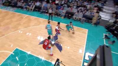 [Highlight] Miles Bridges goes up and under for the acrobatic and 1 finish with his off-hand while heavily defended by Embiid