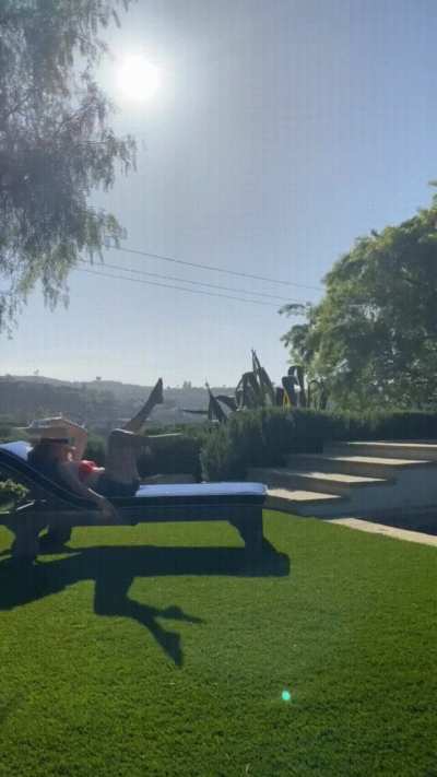 Elizabeth Banks