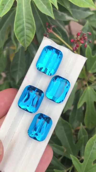 Electric blue topaz Africa 77.25 carat