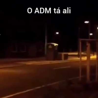 Tá ali