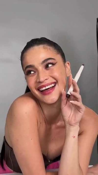 Anne Curtis
