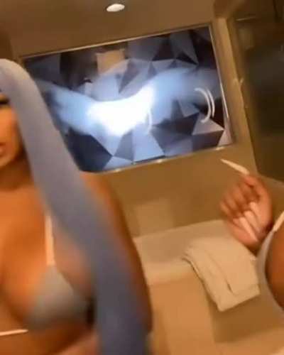 Double The Bimbo, Double The Fun