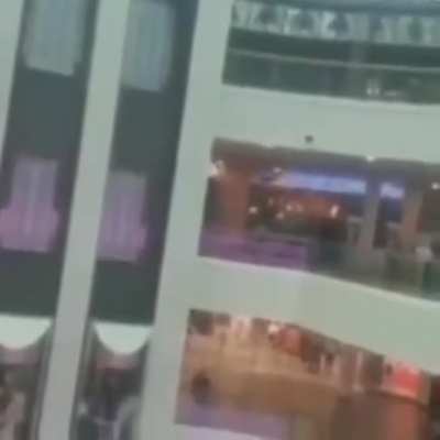 &Nu;&alpha; &tau;&omicron; έ&nu;&alpha; &pi;&rho;ά&gamma;&mu;&alpha; &alpha;&pi;ό &tau;&omicron; &omicron;&pi;&omicron;ί&omicron; &omicron;&iota; &mu;ά&sigma;&kappa;&epsilon;&sigmaf; &delta;&epsilon;&nu; &mu;&alpha;&sigmaf; &pi;&rho;&omicron;&sigma;&tau;&alpha;&tau;&epsilon;ύ&omicron;&upsilon;&nu;...