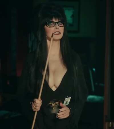 Cassandra Peterson aka Elvira (70) in 'Netflix &amp;amp; Chills | Meet Dr. Elvira' (2021)