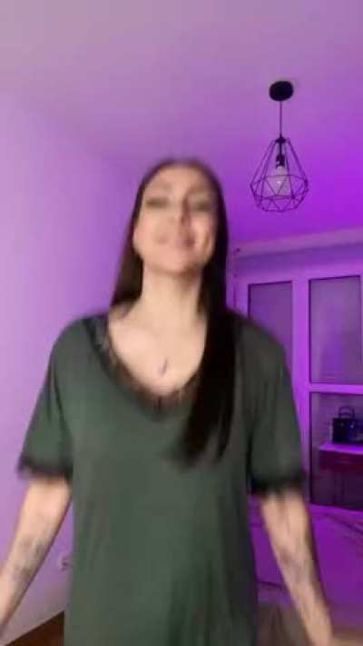 What are you going to do if you see me doing TikTok&rsquo;s like this in front of you&hellip;