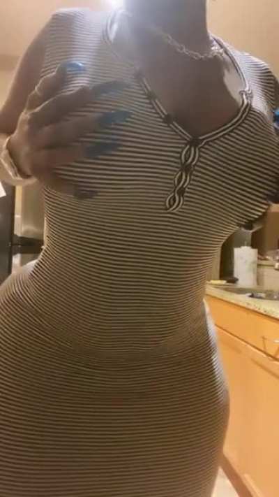 Shezzzz🍑🍑🍑