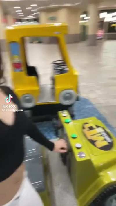she&rsquo;s so sexy
