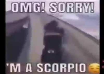 ♏