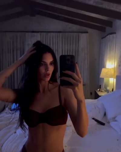 Bikini via IG.