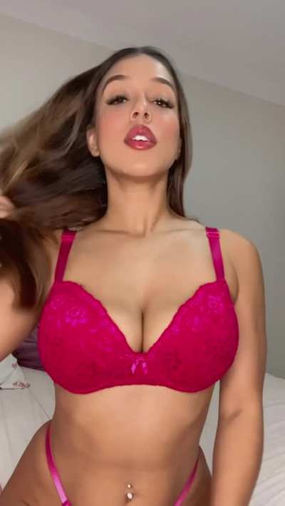 Does pink suits me?