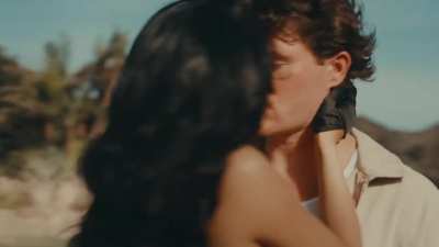 Jenna Ortega kissing a man AND Sabrina Carpenter in Sabrina's new mv "Taste" (2024)