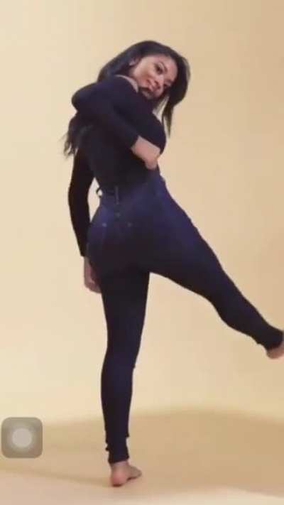 Ankle Jeans