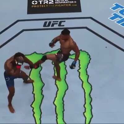 One of the craziest knockouts I’ve ever seen